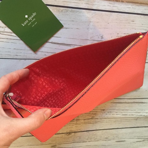 Kate Spade Bridge Place Gia Bow Clutch Pouch - Picture 6 of 6